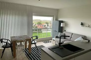 ツーリストアパートメント Studio Laguna Beach