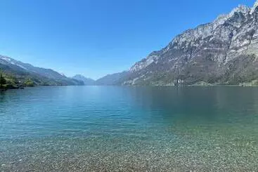 Turistihuoneistot Maisonette Im Penthouse Stil Ca 145m2 Mit Viel Privatsphäre   Direkt Am Walensee Mit Badestrand