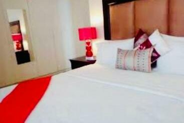 פנסיון Lebone Guesthouse