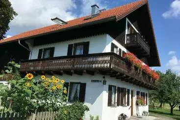 Pisos turísticos Aich21