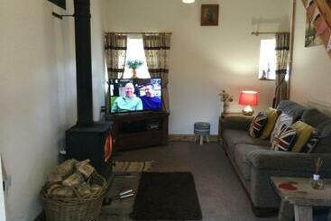 관광객 아파트 Cosy Rural Cottage Peak District, Pets Welcome