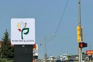 ホテル Posh Inn & Suites