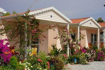 Bed and Breakfast Yelken Bungalov