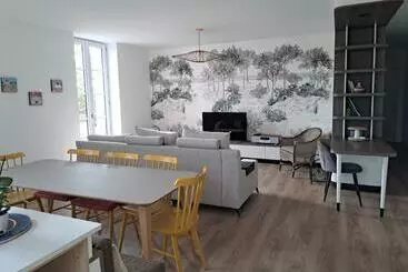 Turistlejligheder Superbe Appartement T3 Au Centre Plage .parking