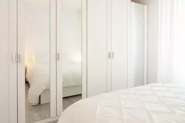آپارتمان‌های توریست‌ها Apartamento Al Lado De La Romareda