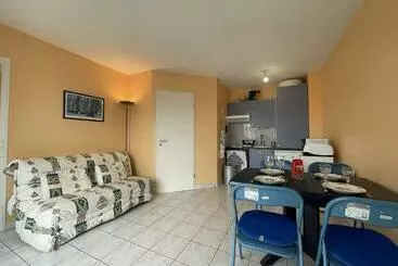 ツーリストアパートメント Appartement Châtelaillon Plage, 1 Pièce, 4 Personnes   Fr 1 246 638