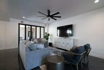 Vakantie-appartementen The Latitude Adjustment, Located Close To Golf,sand Dunes, Reservoir & National Parks