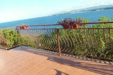 Pension  Kostovi Primorsko
