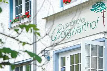ホテル Borgwarthof