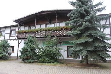 فندق Zum Alten Ponyhof