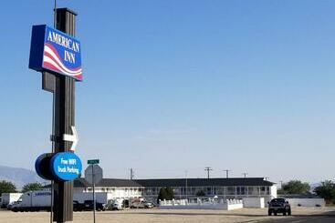 Otel American Inn