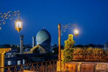 Otel Gur Emir Palace