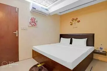 Hotel O Bottom Inn