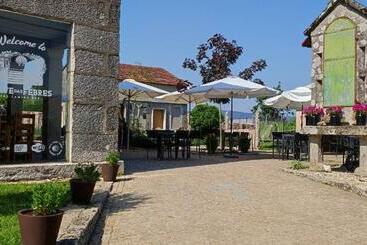 Pansiyon Pensión Ponte Das Febres