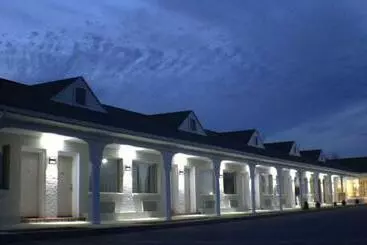 ホテル Rockbridge Inn