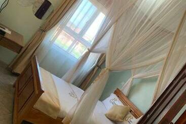 בית מלון כפרי Cs