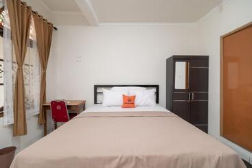 Hotel Koolkost Syariah @ Cempaka Putih