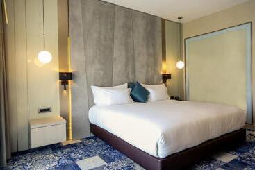 Отель Oriental Palace By Agora Complex