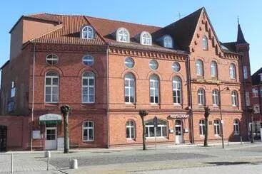 Отель Zur Eldenburg