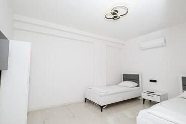 公寓式酒店  Oksa Apart