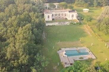 펜션 Chateau De Pourpry