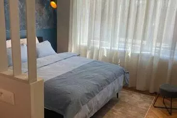 پانسیون Good Mood   Chambres Et Suite