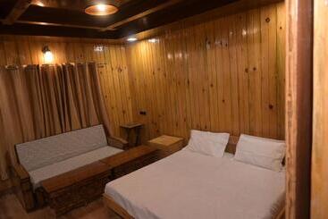 Hotel Royal Hillcrest