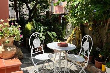 پانسیون Casa Giada