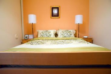 호텔 Accommodation Adriatic Inn