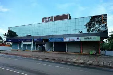 Hotel Isha Residency