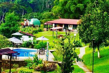 민박 Glamping Y Cabañas Travel Experiences