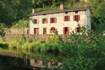 Aamiaismajoitus (B&B) Chambres D Hôtes Le Veilleur De Noblat