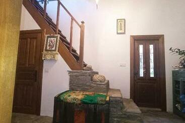 Aamiaismajoitus (B&B) Aycan Hanım Konağı