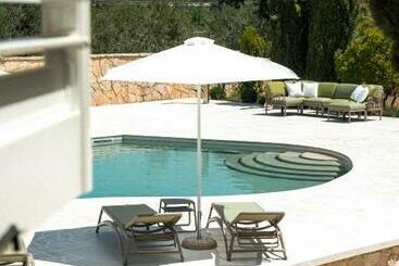 Otto Apulia House B&b