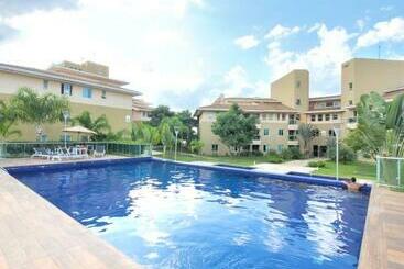 فندق The Sun Resort By Rei Dos Flats