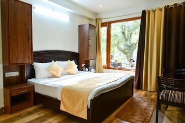 Resort The Fern Villas Nainital By Beyond Stay
