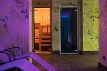 T Ami Hotel Resort Spa