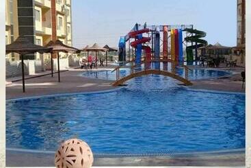 استراحتگاه استوديو فندقي للعائلات داخل قرية ريتال ڤيوالساحل الشمالي