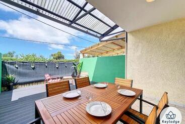 Жильё для туристов Kaz Luma   Joliment Décorée   Le Tampon