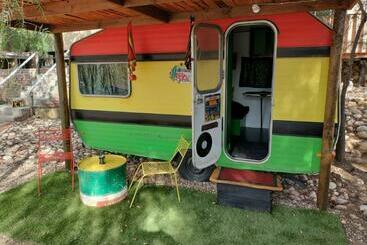 旅馆 The Joint Backpackers