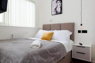 ツーリストアパートメント Richmond House