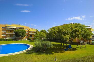 ツーリストアパートメント Blaumar Planet Costa Dorada