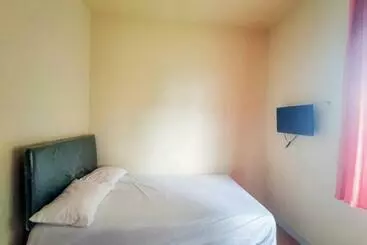 ホテル Chandra Graha Guesthouse Palu