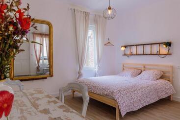 Apartamente turistice Numéro 4