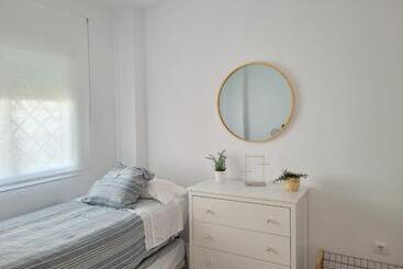 游客公寓 Apartamento En Rota Con Piscina Y Parking Junto Al Mar