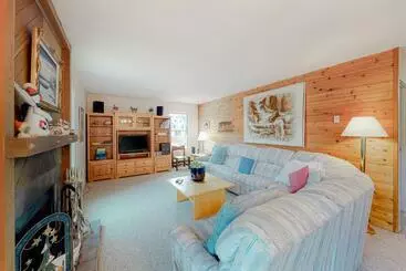 Hotelli Powder Family   Ptarmigan Inn #302