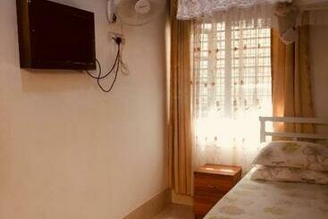 ホテル West Orange Lodge