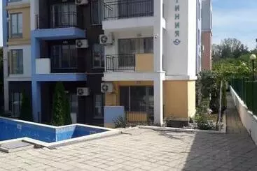 Apartaments turístics Studio Fatinia