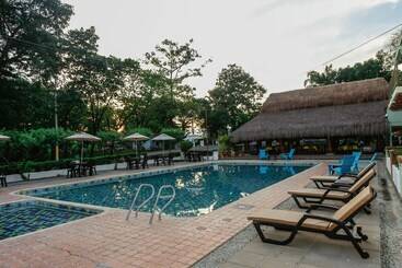 Otel Y Restaurante Mesón Del Gitano