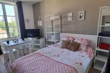 Turistlejligheder Vittel Studio Neuf En Centre Ville Idéal Curiste